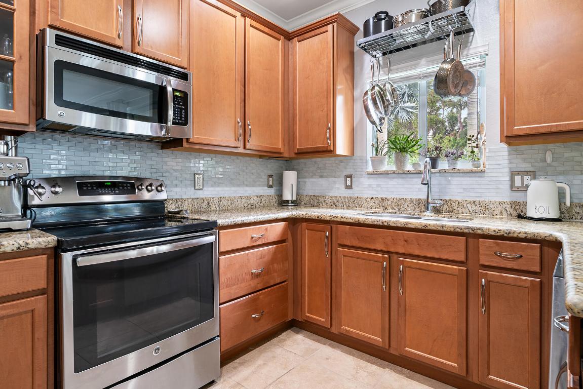 VERONA ESTATES - Residential