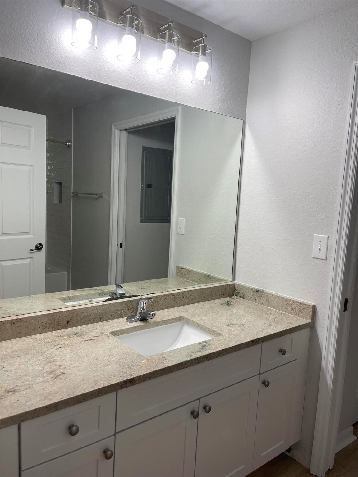 SAN MATERA THE GARDENS CO - Residential