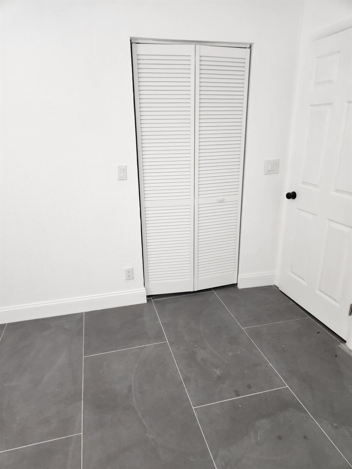 RIVIERA BEACH HEIGHTS ADD - Residential