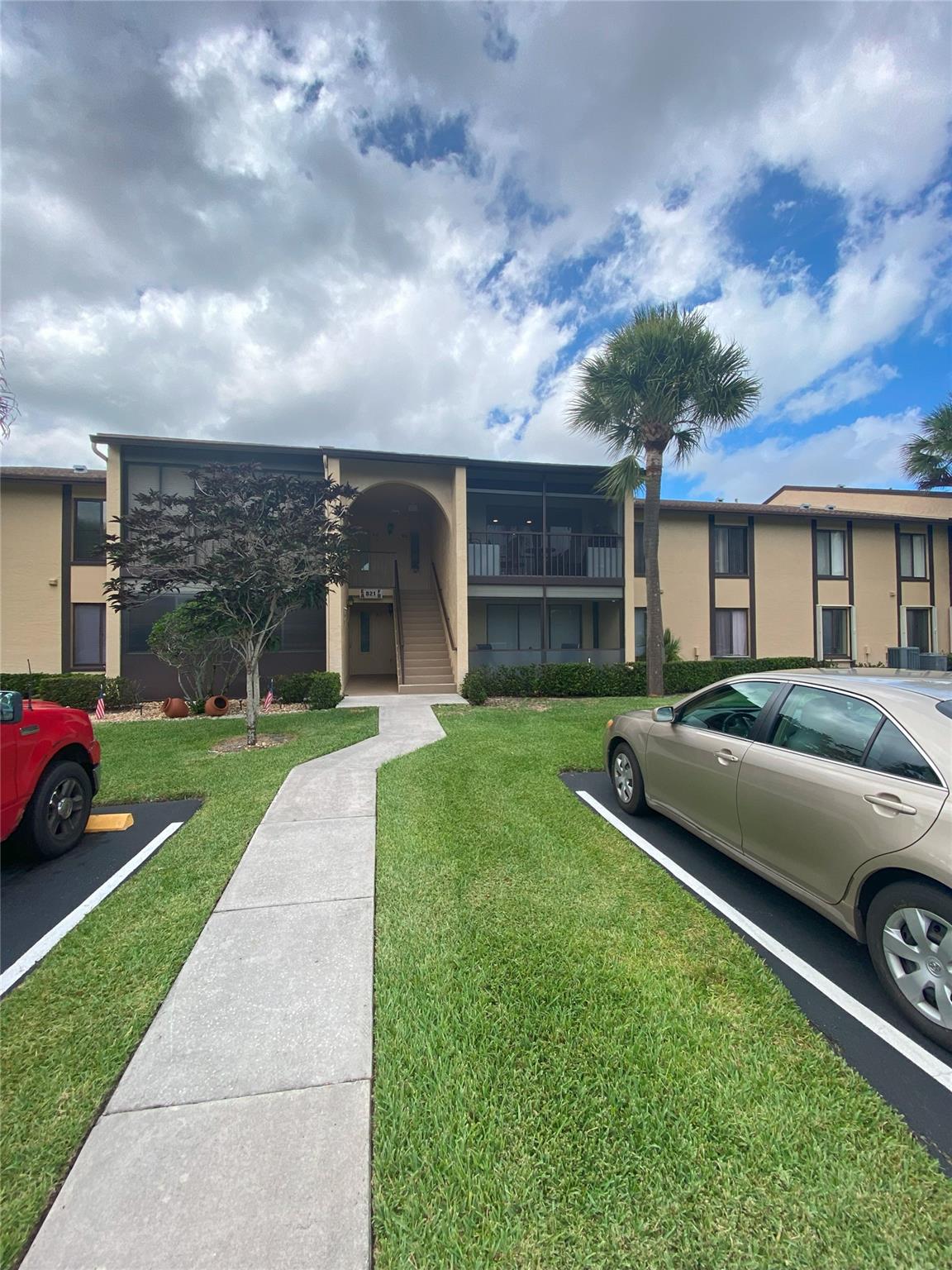 PINE RIDGE NORTH VILLAGE - Residential Lease