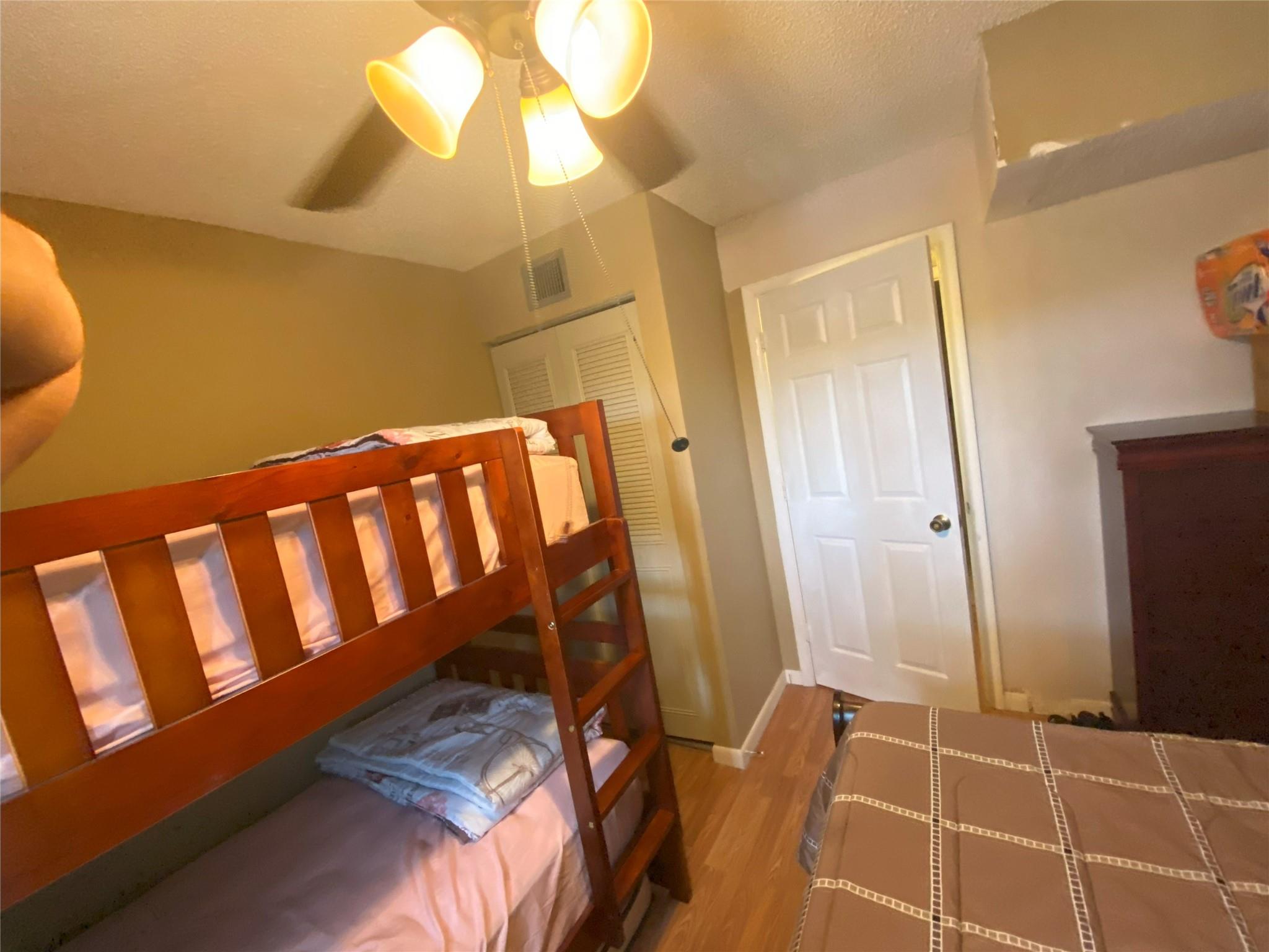 PINE RIDGE NORTH VILLAGE - Residential Lease