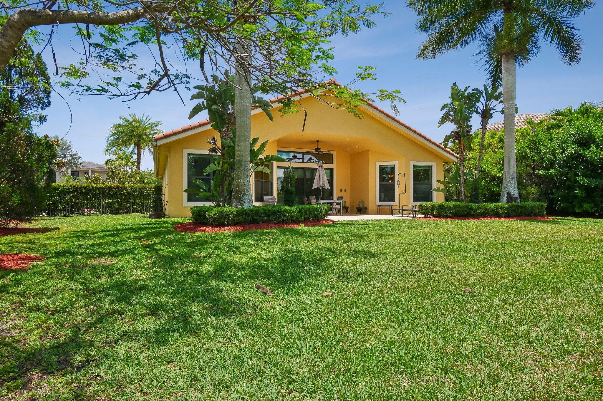 Parkland, Florida, 33076, United States, 4 Bedrooms Bedrooms, ,3 BathroomsBathrooms,Residential,Active,2042067