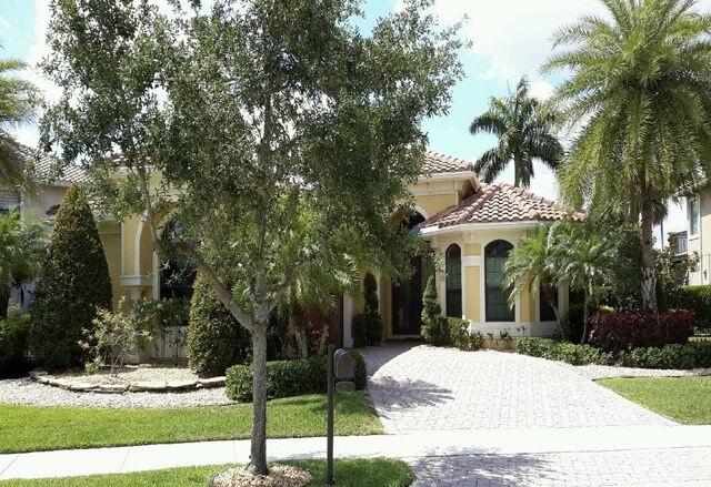 PARKLAND GOLF AND COUNTRY CLUB - Residential