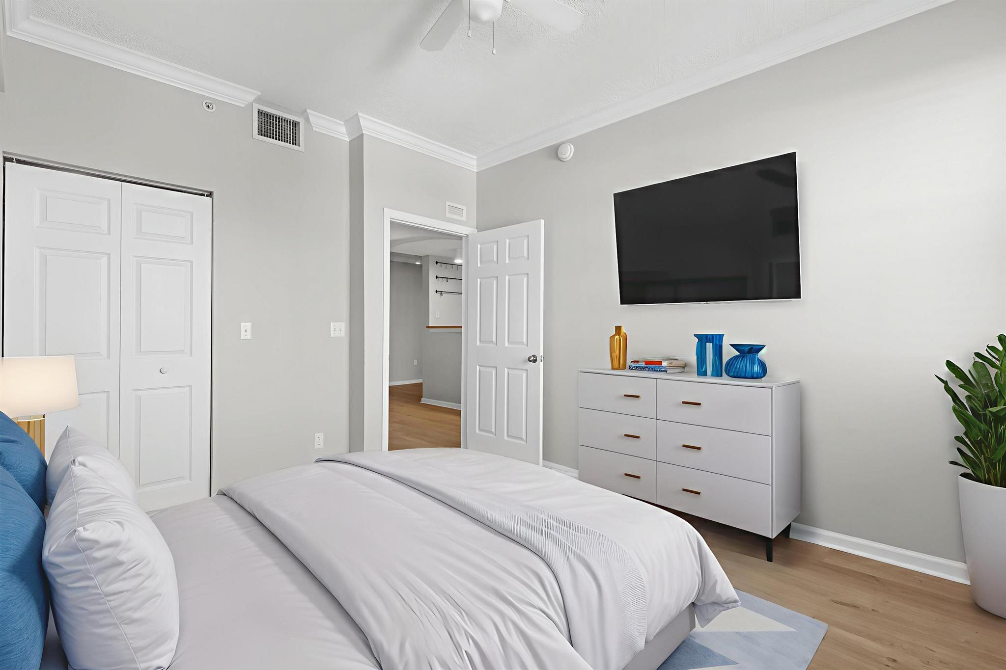 SOLE AT FORT LAUDERDALE C - Residential