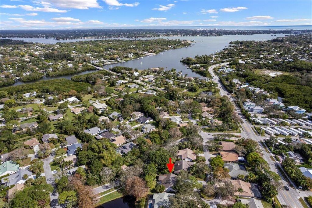 Photo of 5793 Lonewood Court, Jupiter, FL 33458 (MLS # R10989218)