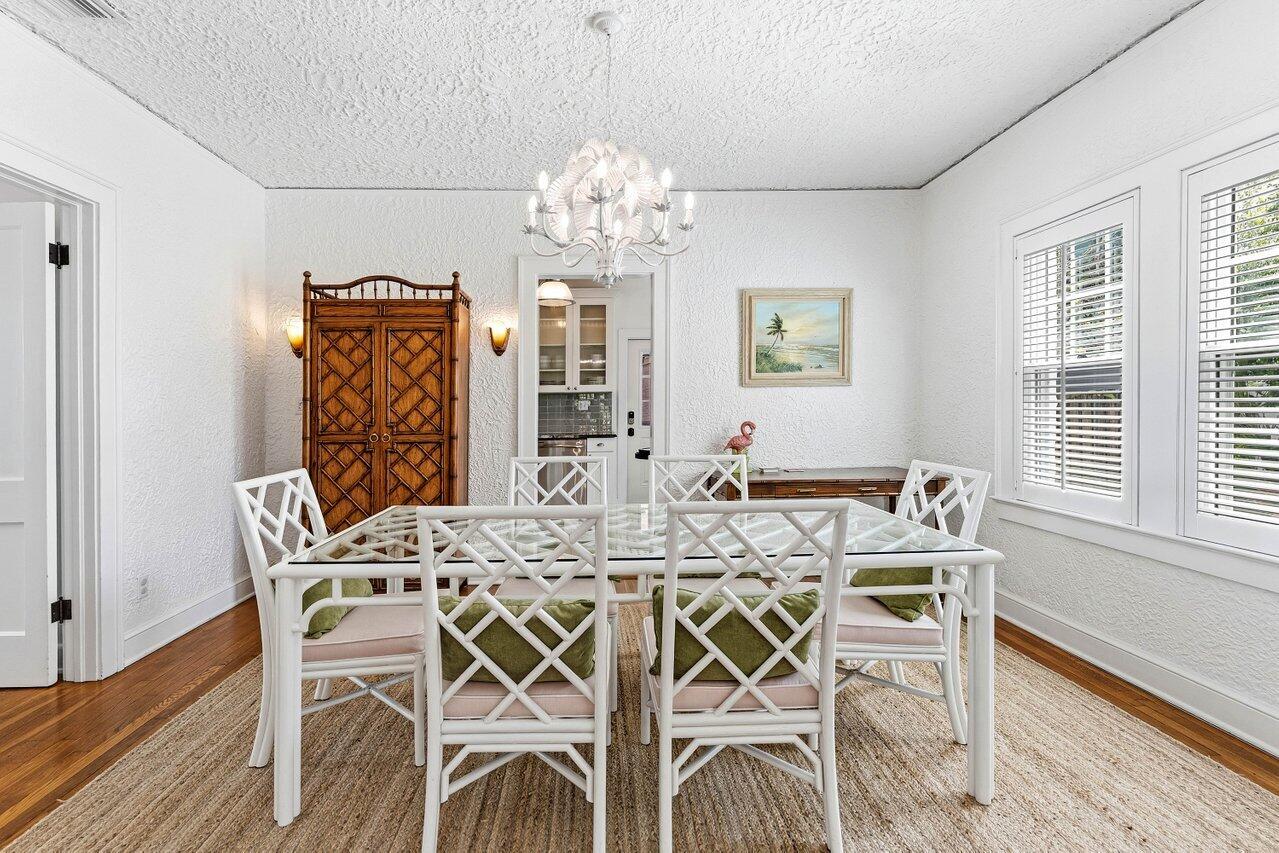 ST LUCIE ESTATES - Residential Lease