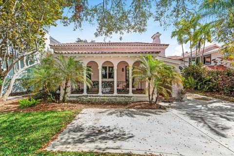 Photo of 217 SE Coconut Avenue, Stuart, FL 34996 (MLS # B26005126)