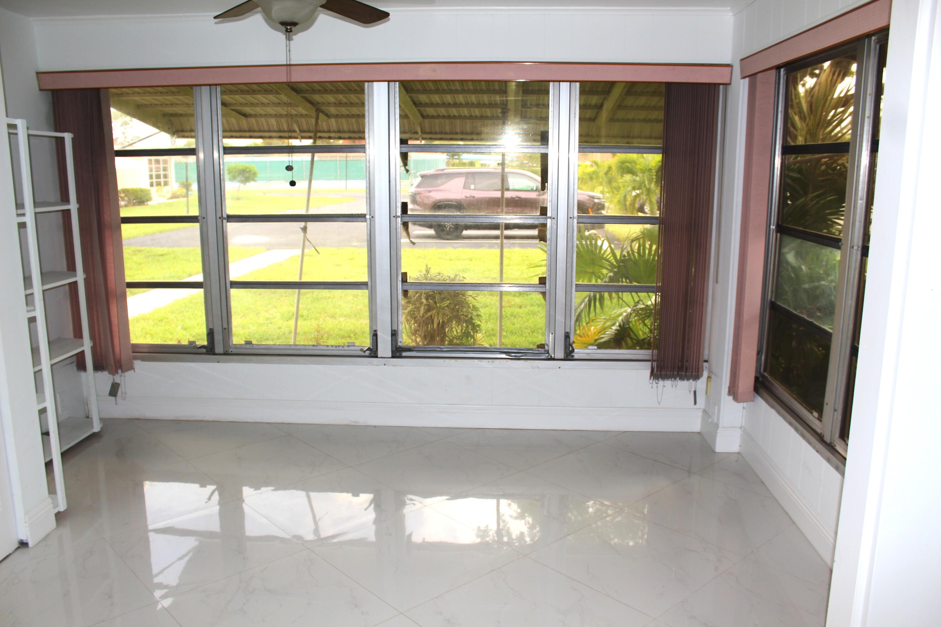 HIGH POINT OF DELRAY SEC 7 CONDO - Residential