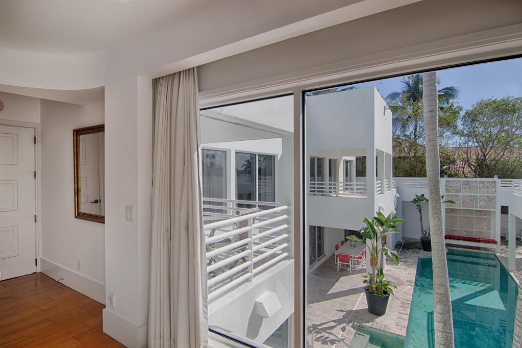 Point Manalapan 03 - Residential