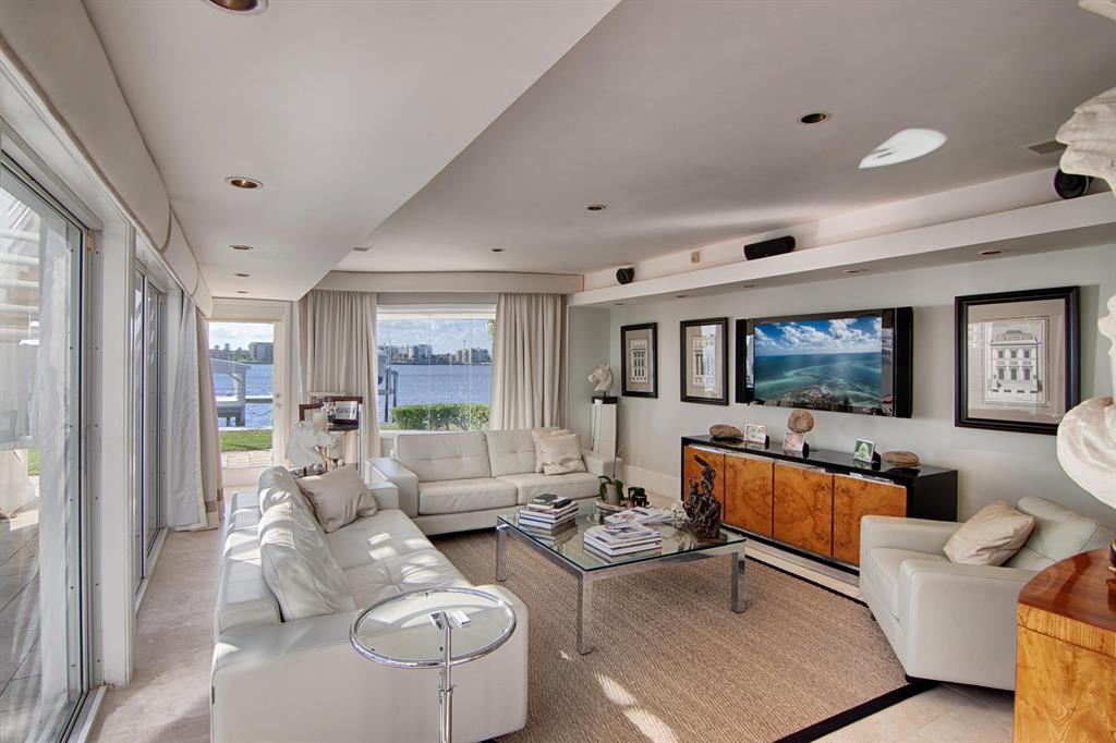 Point Manalapan 03 - Residential