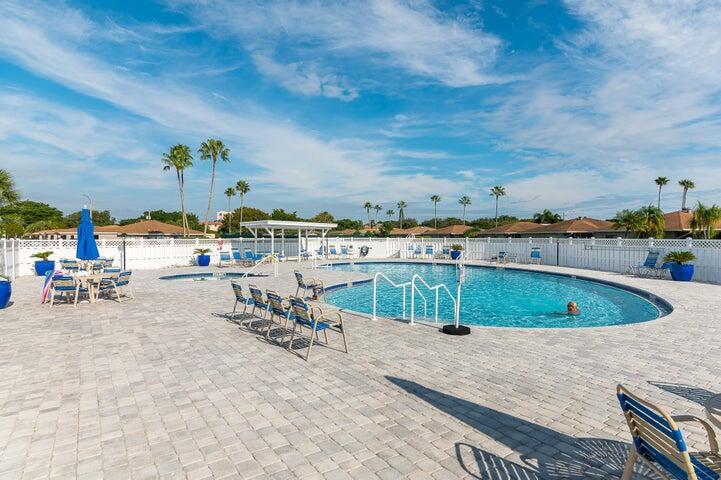 CAMELOT VILLAGE SEC 4 - Residential Lease