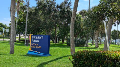 A home in Lake Worth Beach