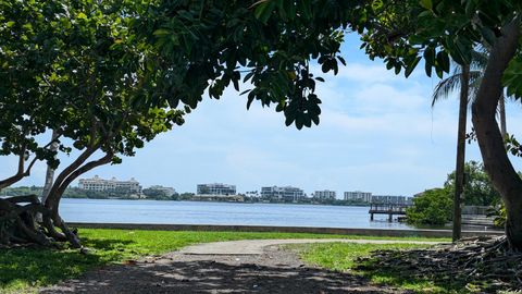 A home in Lake Worth Beach