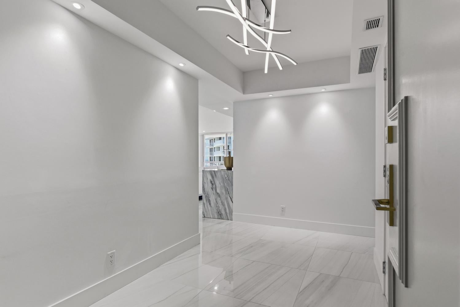 3300 S Ocean Boulevard 401s