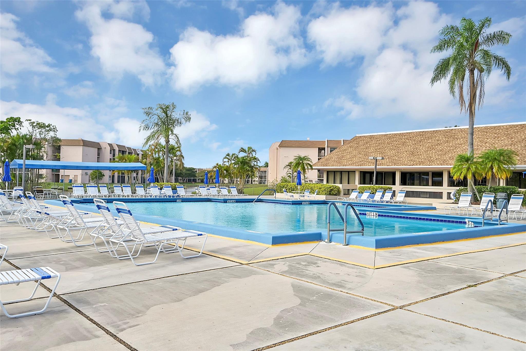 Sunrise Lakes Condominium - Residential
