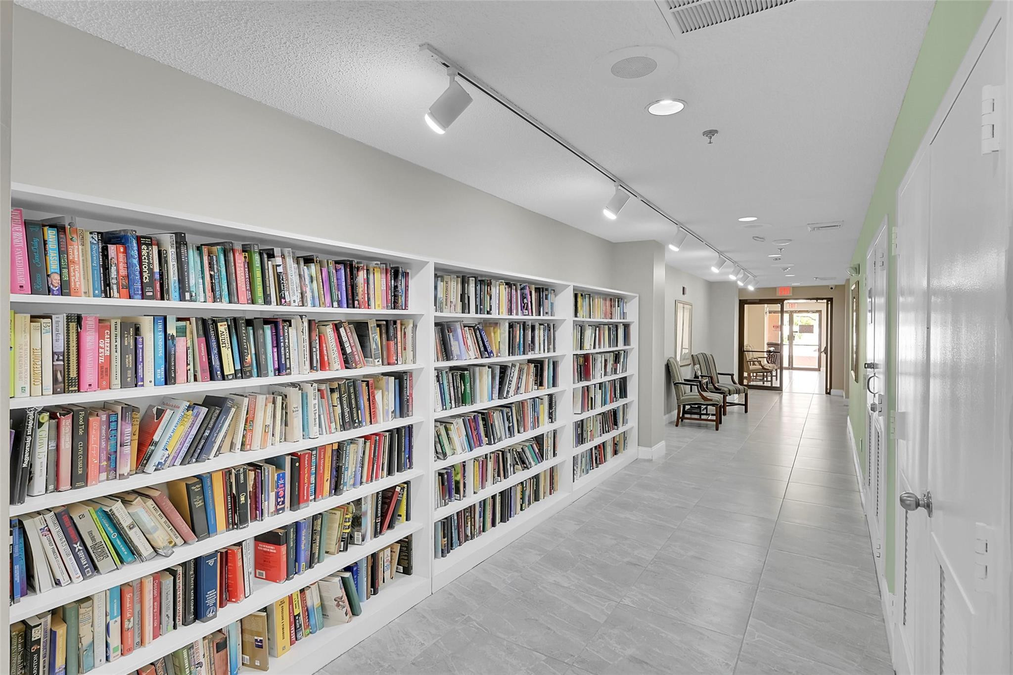 Sunrise Lakes Condominium - Residential