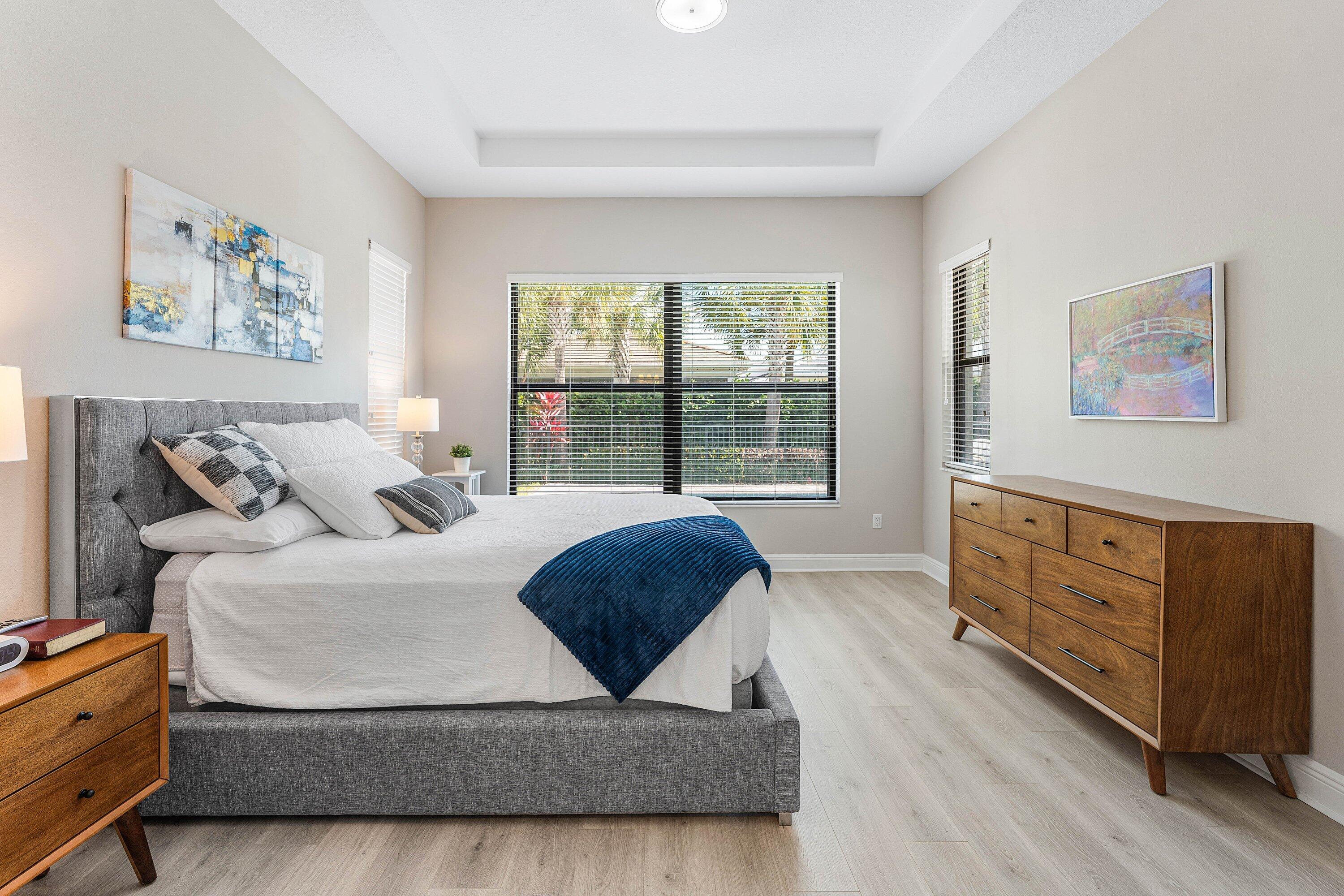 CRESSWIND PALM BEACH - Residential