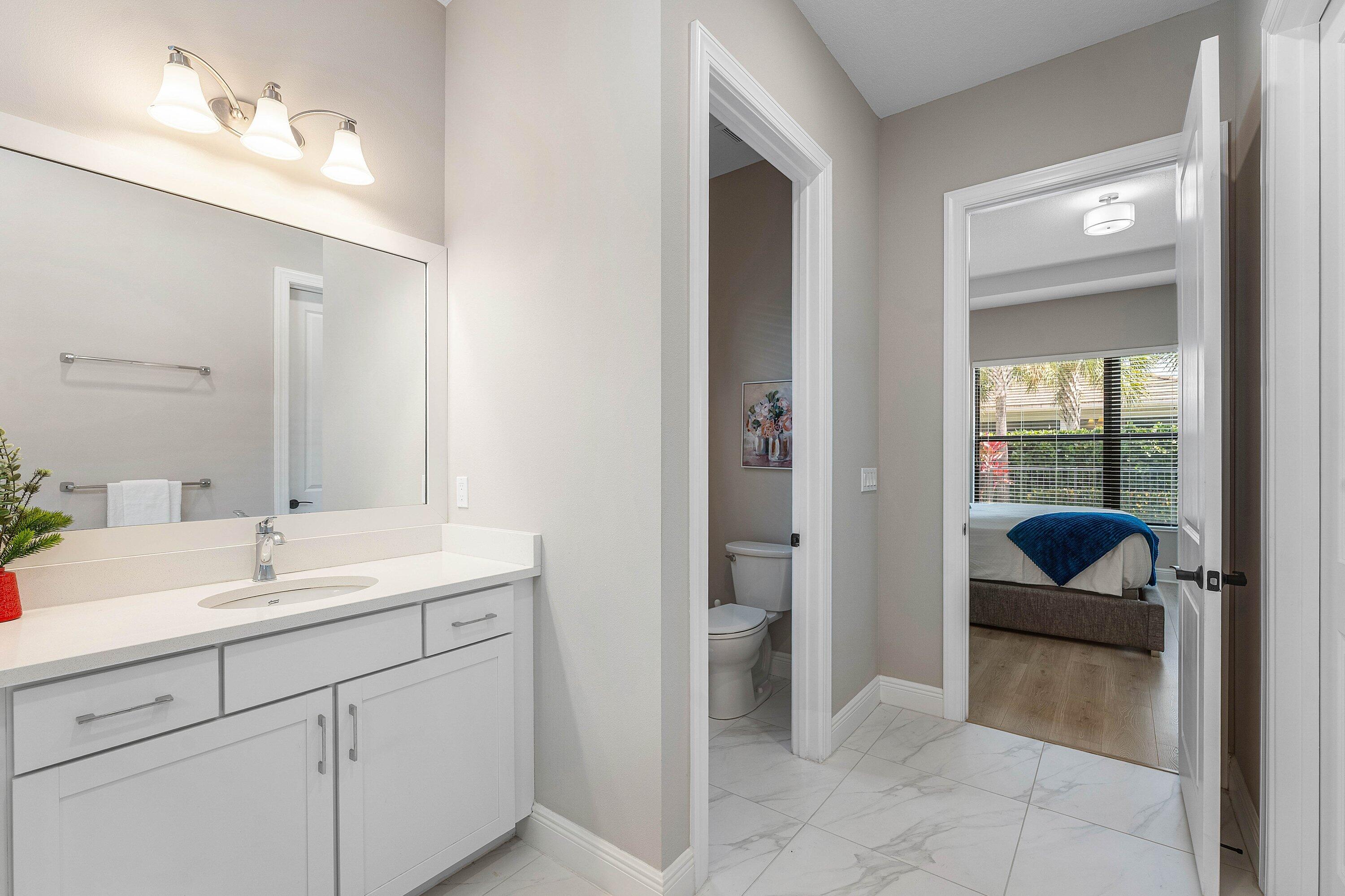 CRESSWIND PALM BEACH - Residential