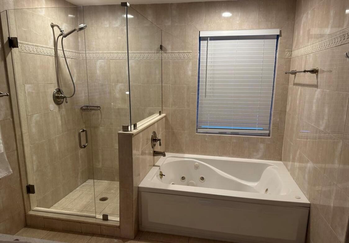 PALM BEACH FARMS CO 3 - Residential