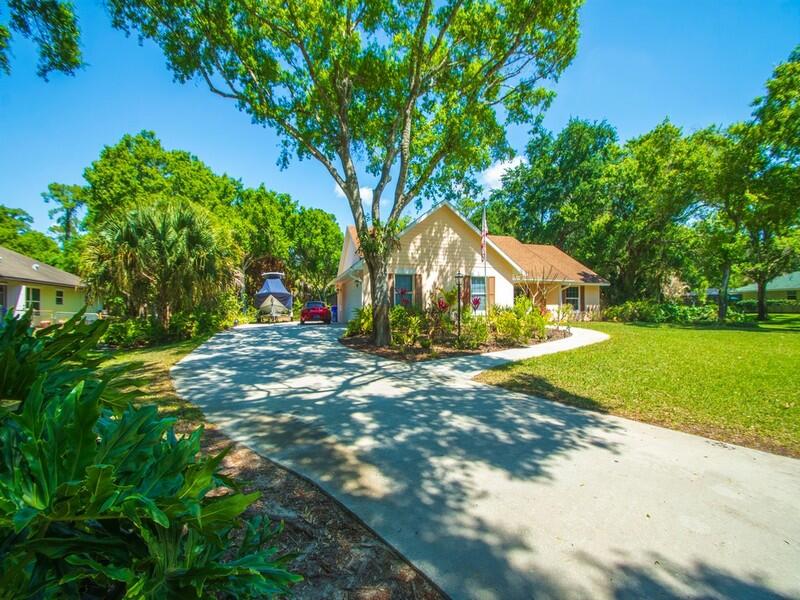 SHADY OAKS - Residential