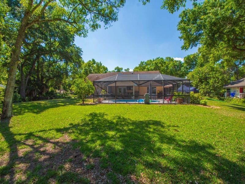 SHADY OAKS - Residential