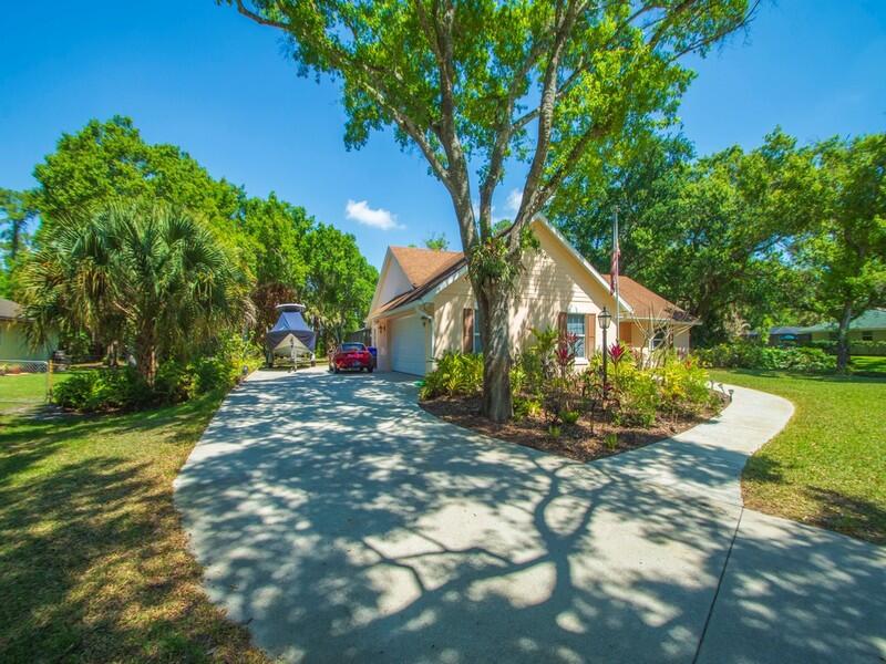SHADY OAKS - Residential