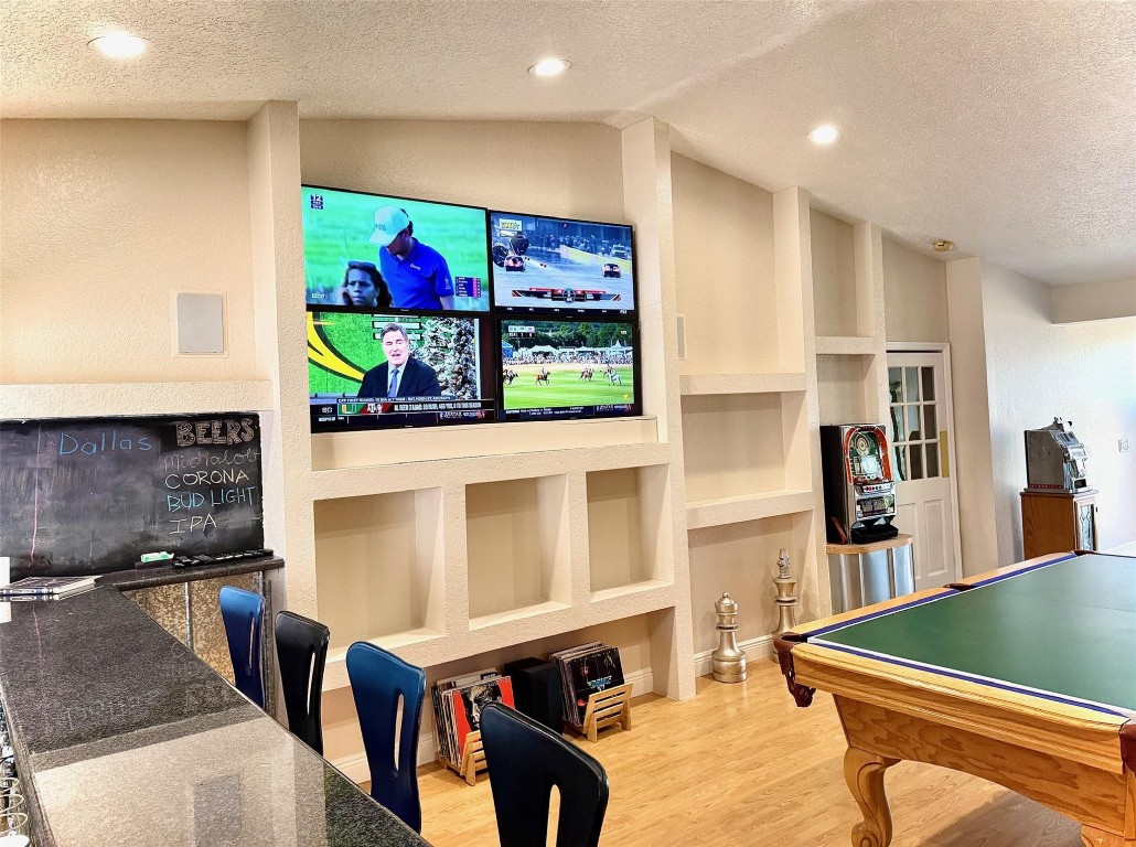 DAVIE WHISPERING PINES - Residential