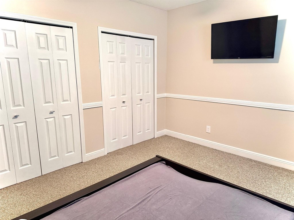 DAVIE WHISPERING PINES - Residential