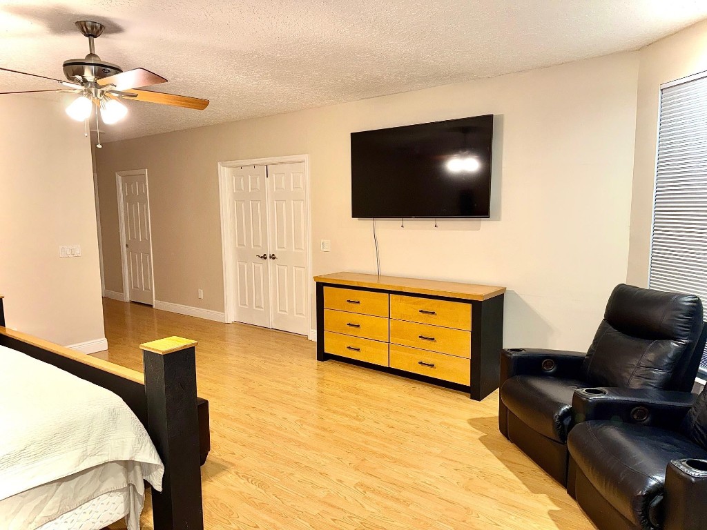 DAVIE WHISPERING PINES - Residential