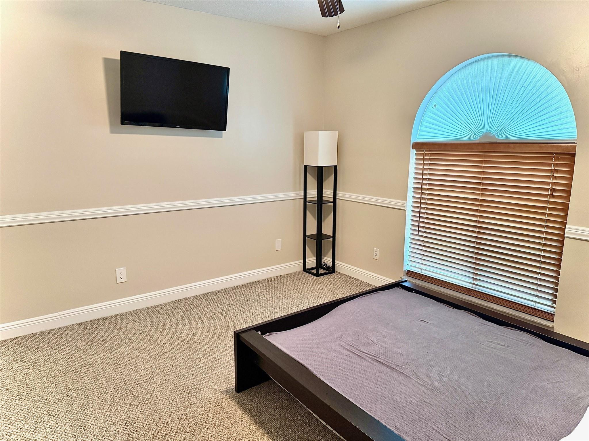 DAVIE WHISPERING PINES - Residential