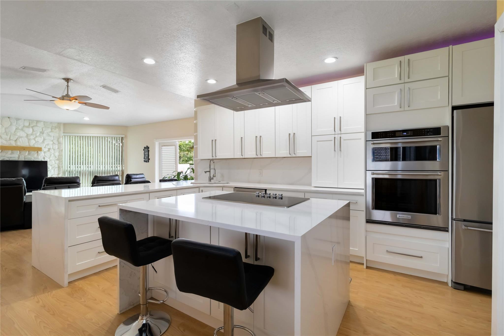 DAVIE WHISPERING PINES - Residential