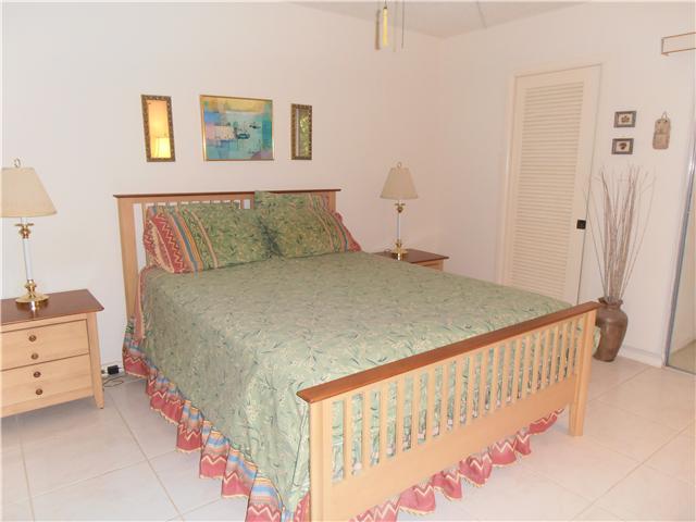 CENTURY VILLAGE EAST - Residential