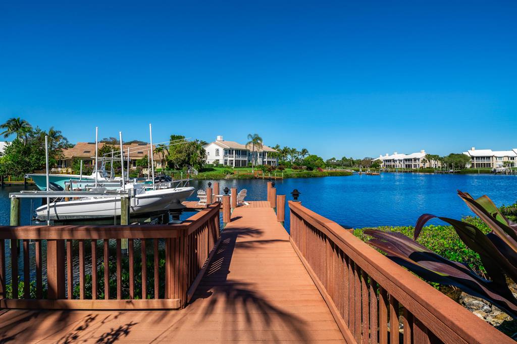 ADMIRALS COVE - Residential