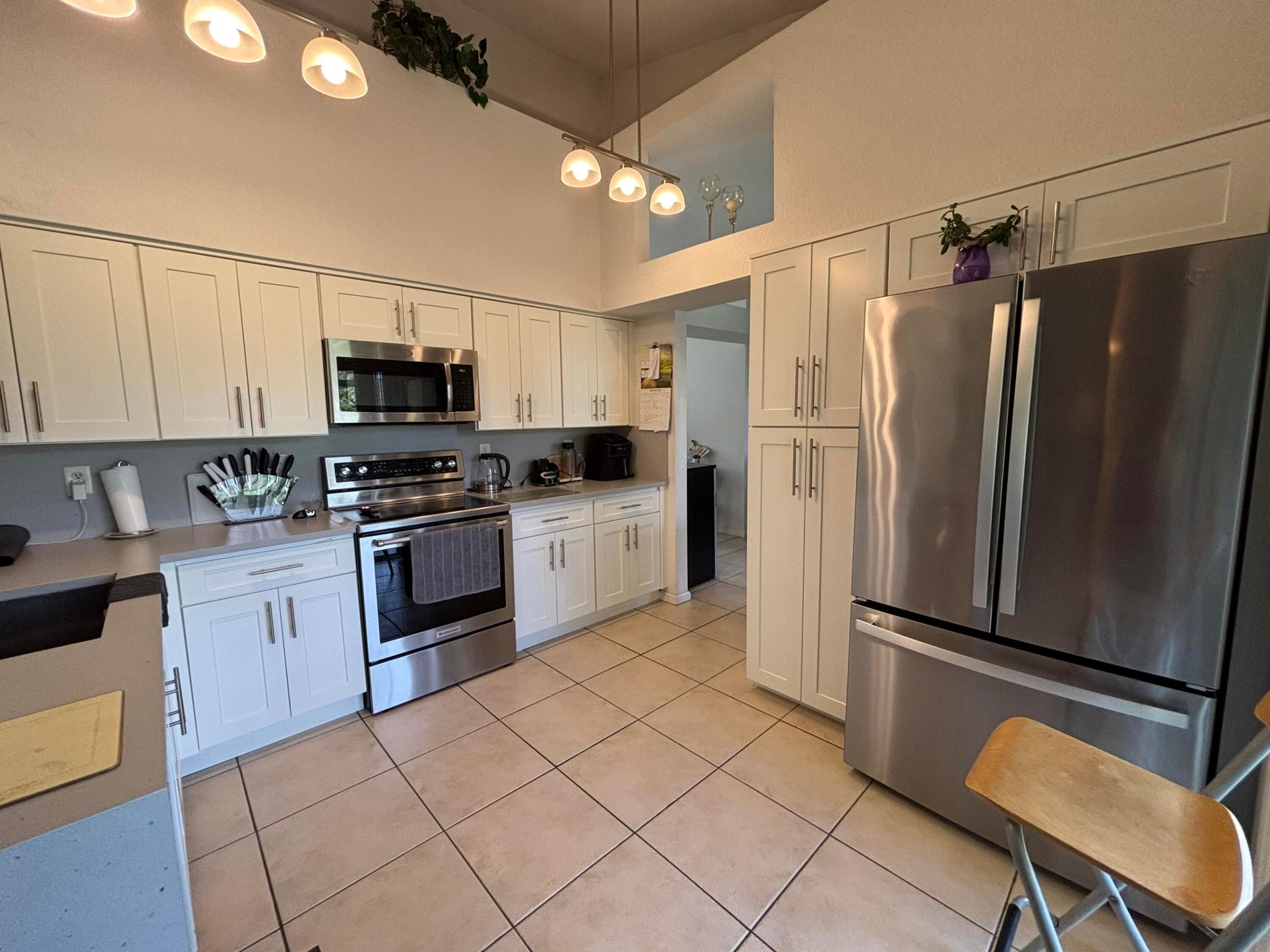 Acreage & Unrec - Residential