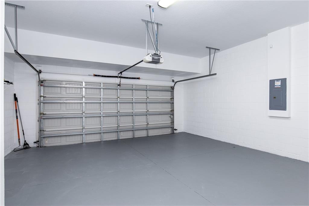 Foxchase - Residential