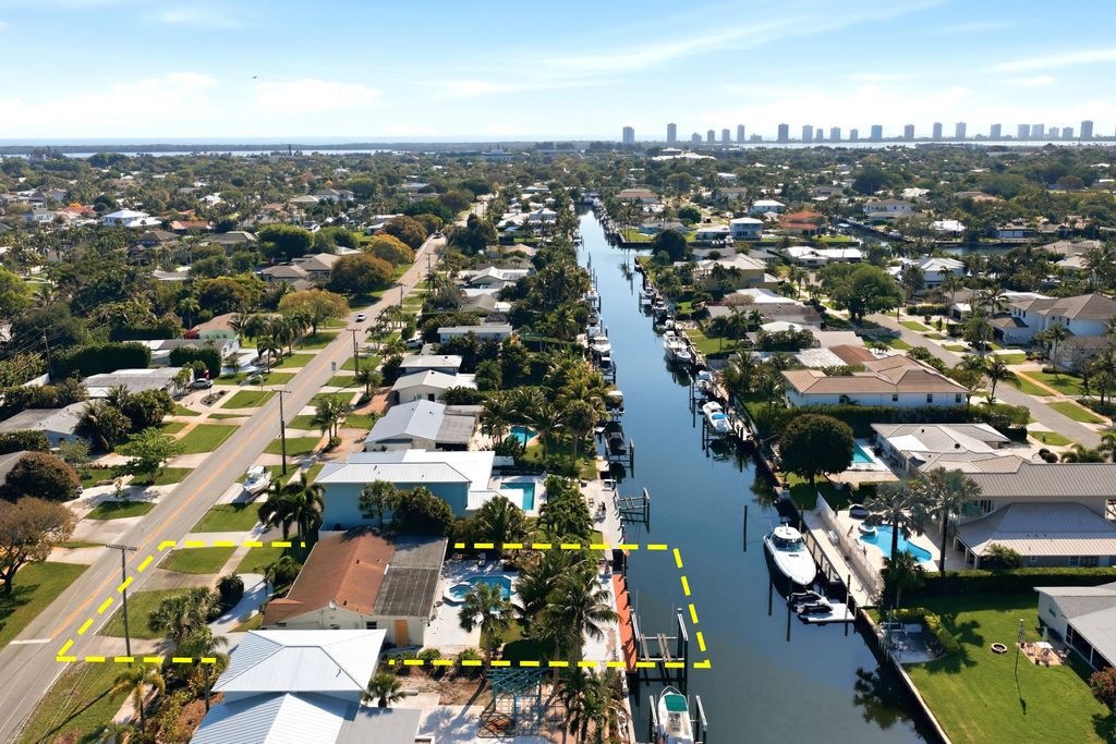 Photo of 740 Lighthouse Drive, North Palm Beach, FL 33408 (MLS # B26009146)