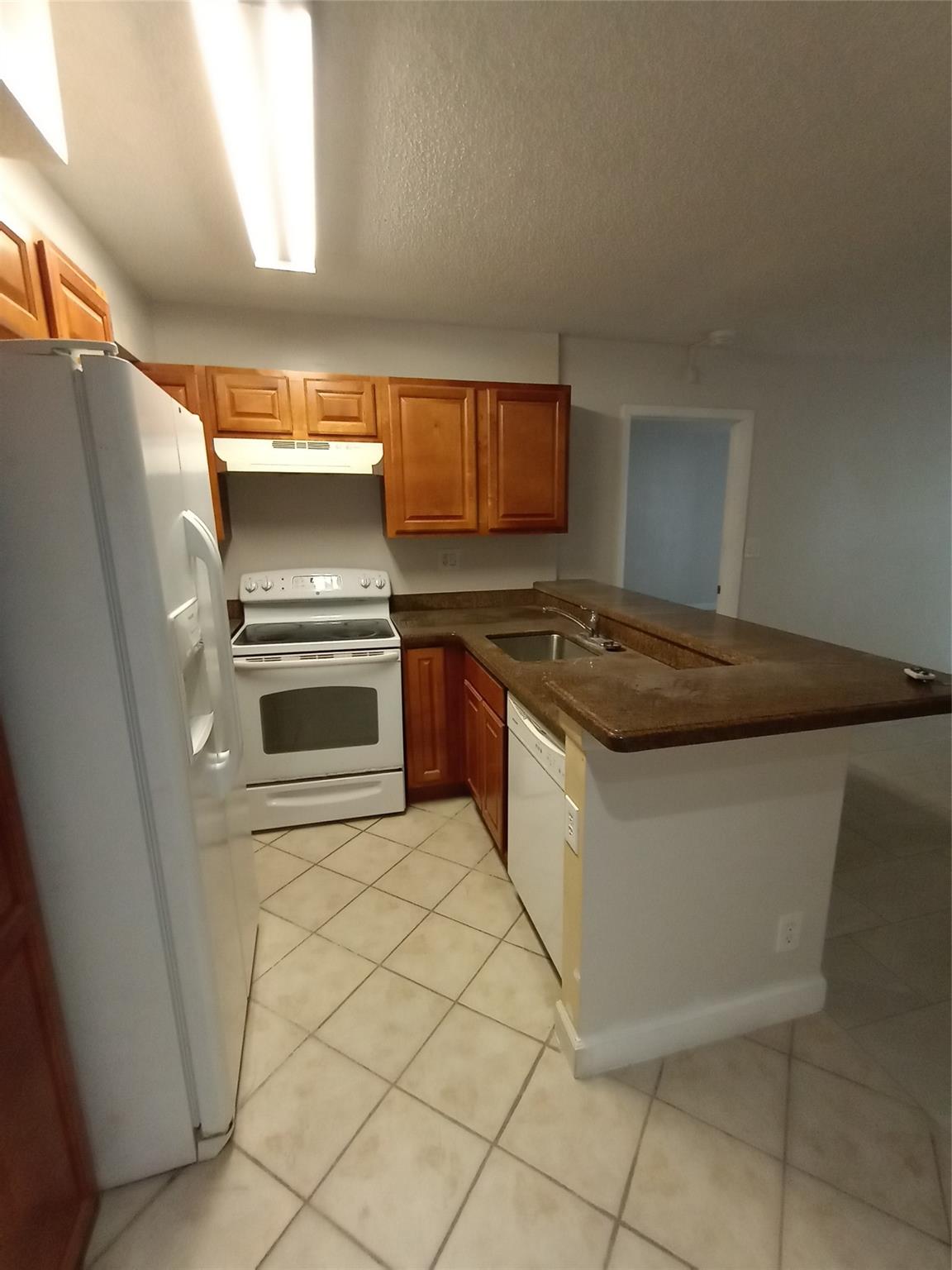 Coco Parc - Residential Lease