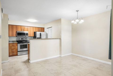 1001 Crystal Way M Delray Beach FL 33444