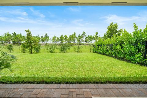 A home in Loxahatchee