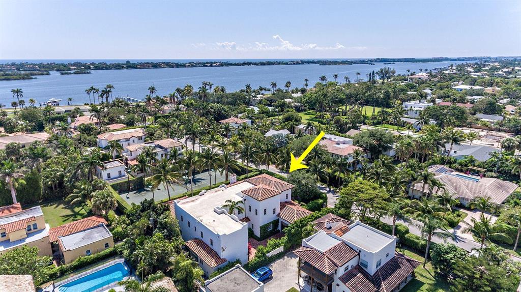 LAKEWOOD - Residential