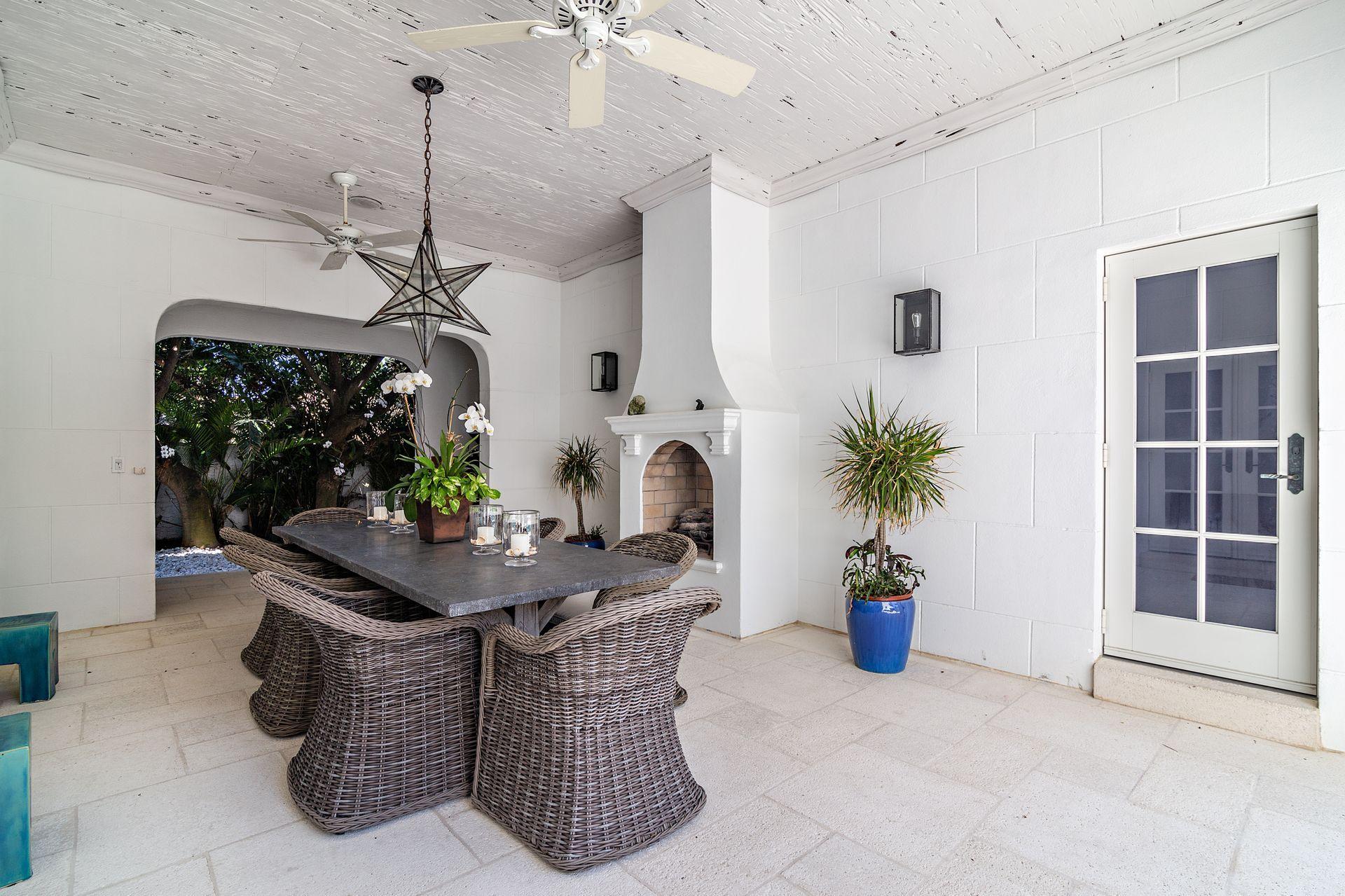 LAKEWOOD - Residential