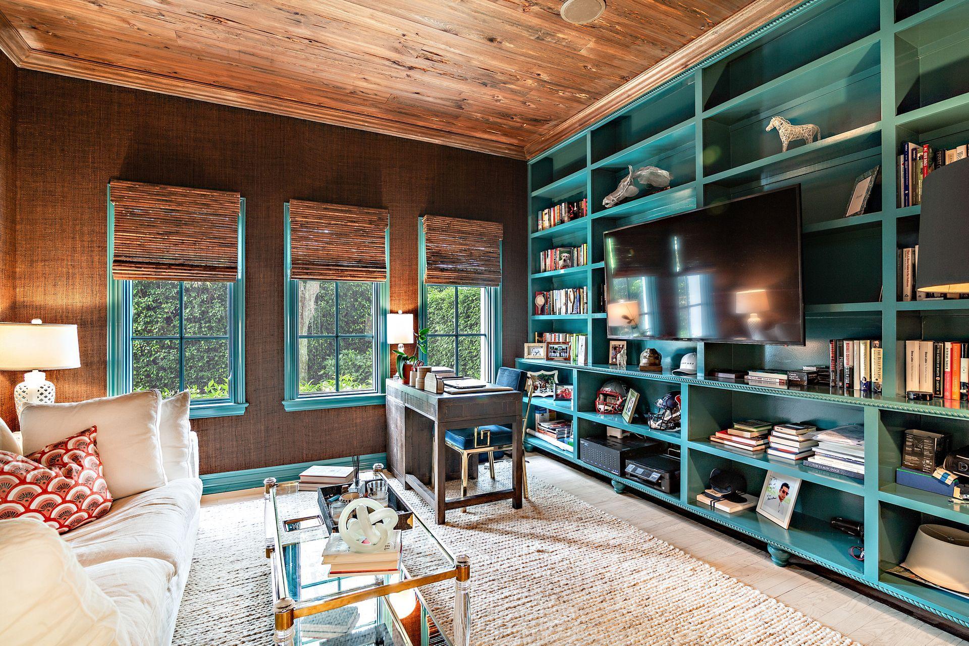 LAKEWOOD - Residential