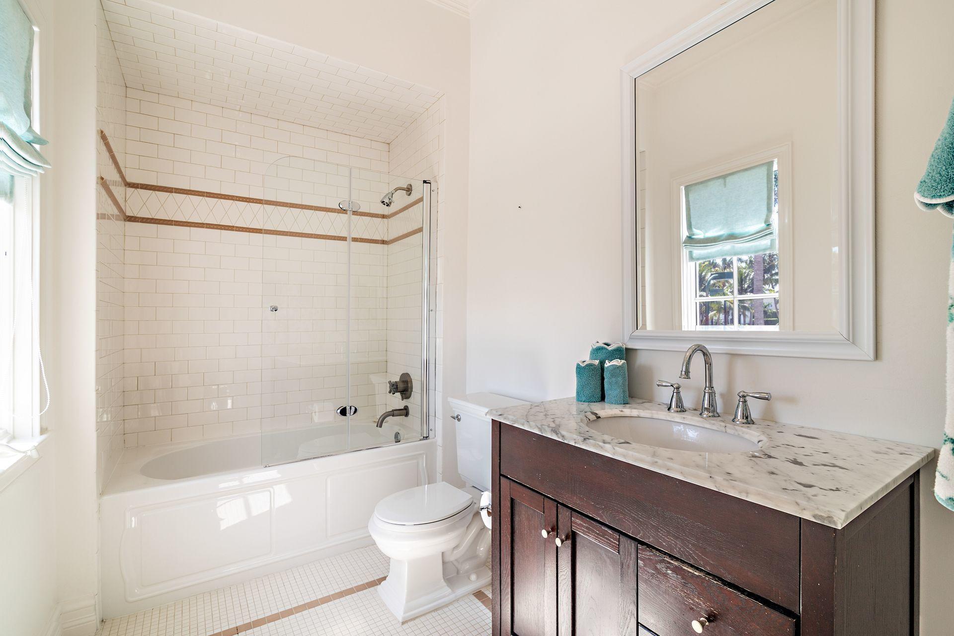 LAKEWOOD - Residential