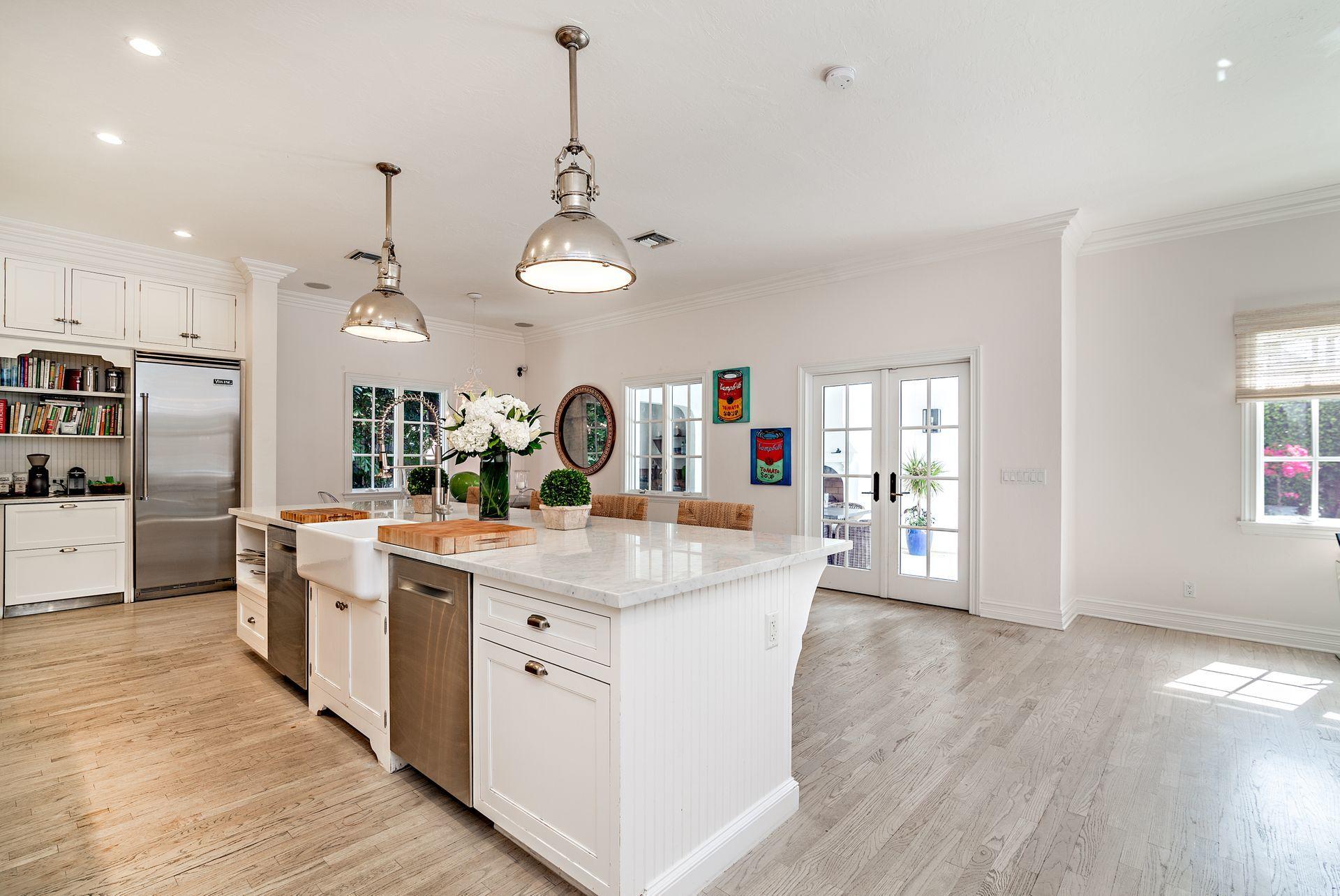 LAKEWOOD - Residential