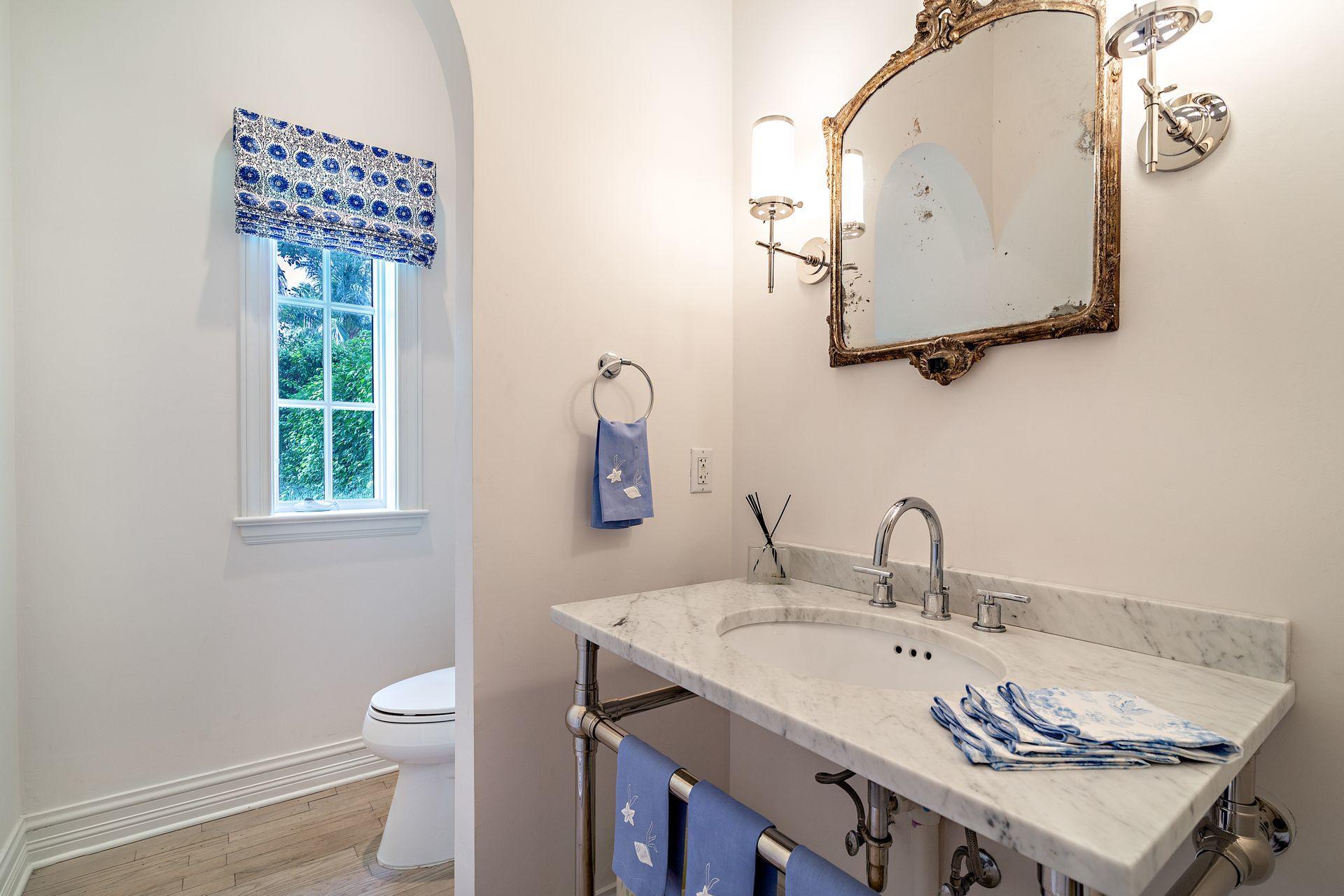 LAKEWOOD - Residential