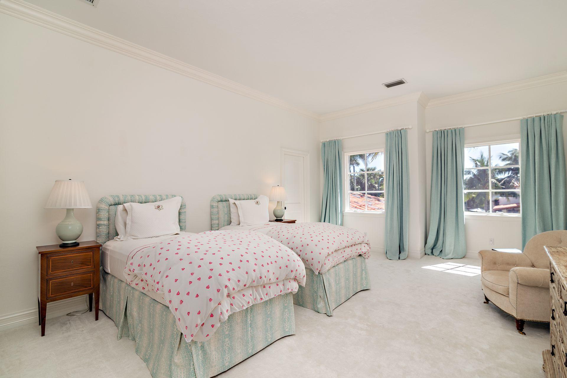 LAKEWOOD - Residential