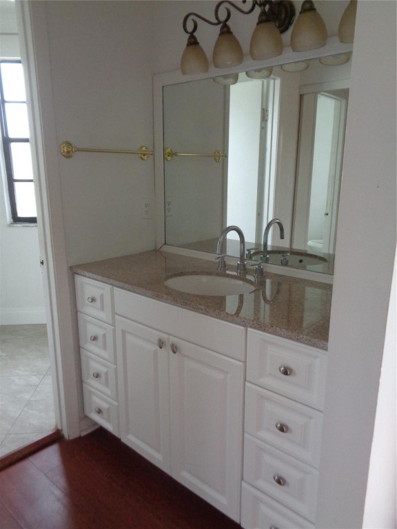 LAKE VIEW - Residential