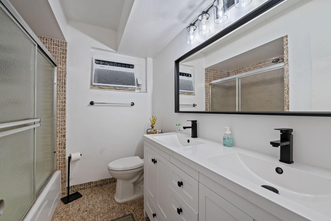 Green Acres 67-31 B - Residential