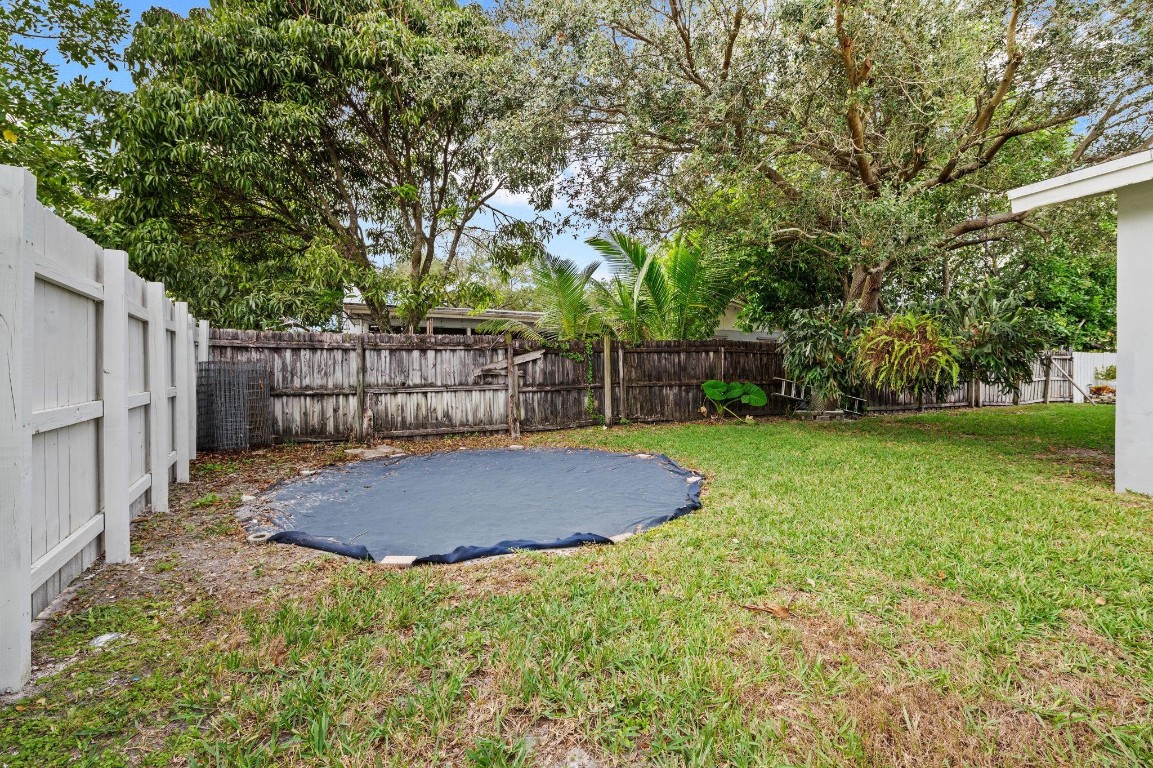 Green Acres 67-31 B - Residential