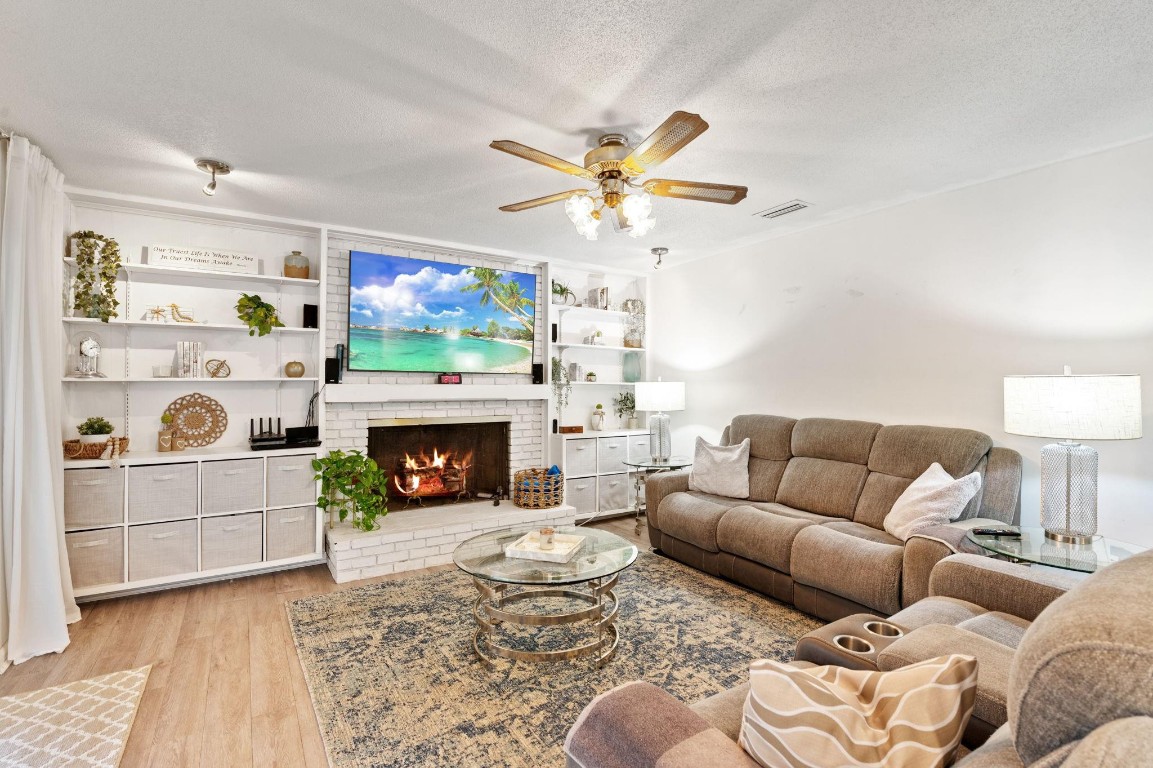 Green Acres 67-31 B - Residential